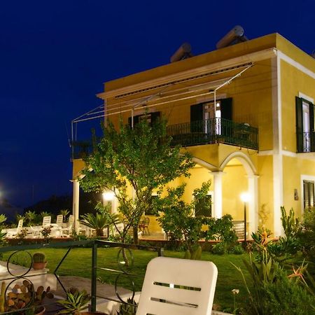 Villa Ersilia Понца Екстериор снимка